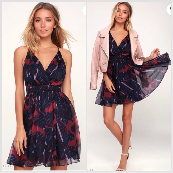 LULU’S Britannia twirly open back dress, M. - Picture 2 of 13